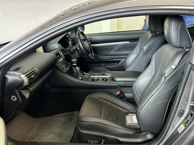 2025 Lexus Rc