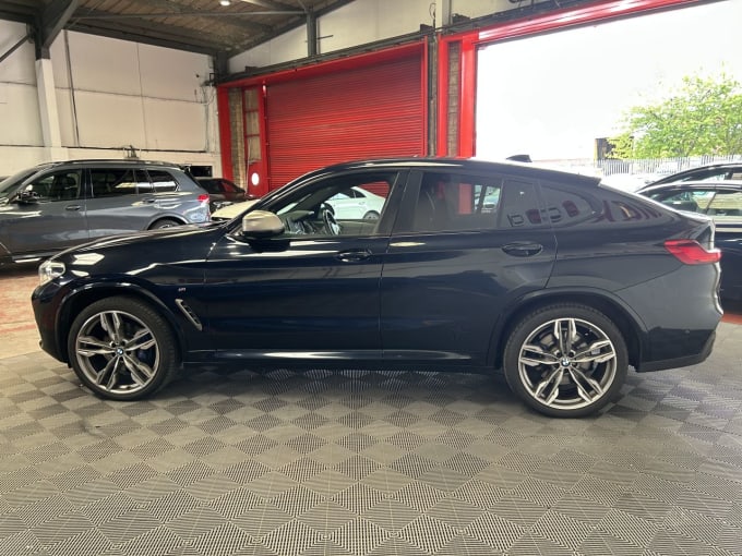 2025 BMW X4