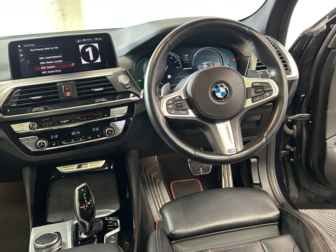 2025 BMW X4