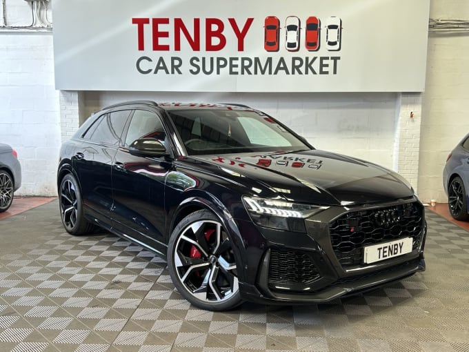 2025 Audi Rsq8