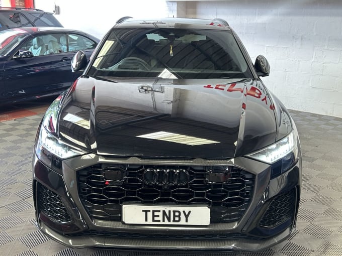 2025 Audi Rsq8