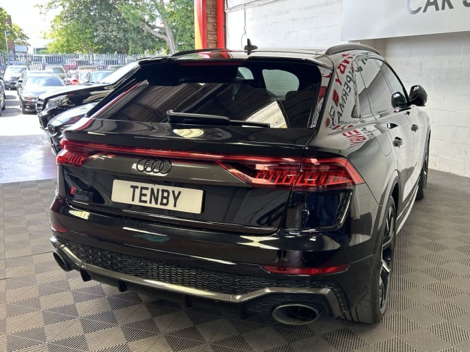 2025 Audi Rsq8