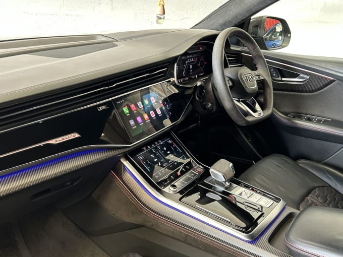 2025 Audi Rsq8