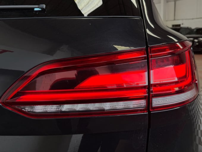 2025 Volkswagen Touareg