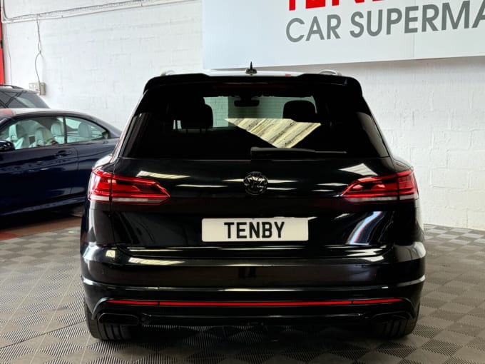 2025 Volkswagen Touareg