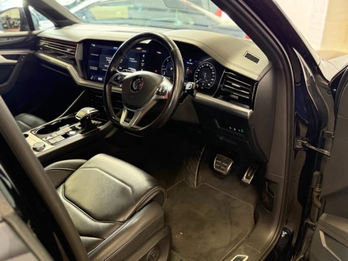 2025 Volkswagen Touareg