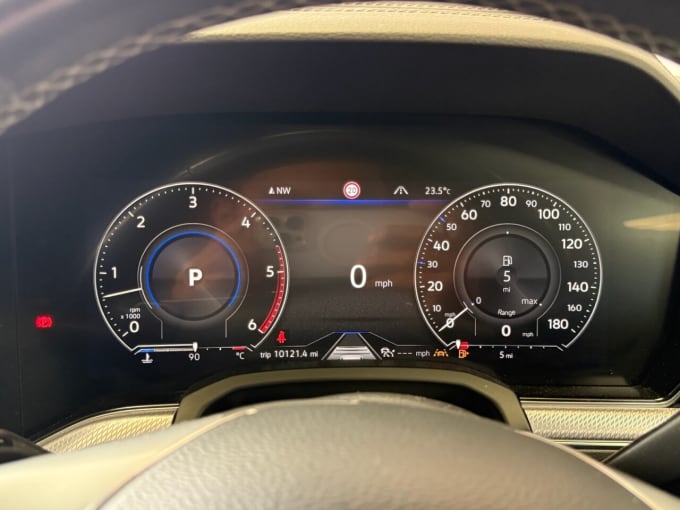 2025 Volkswagen Touareg