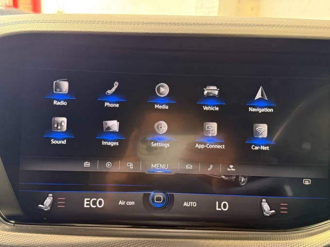2025 Volkswagen Touareg