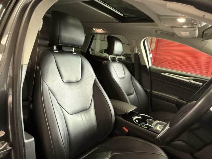 2016 Ford Mondeo