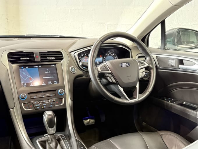 2016 Ford Mondeo