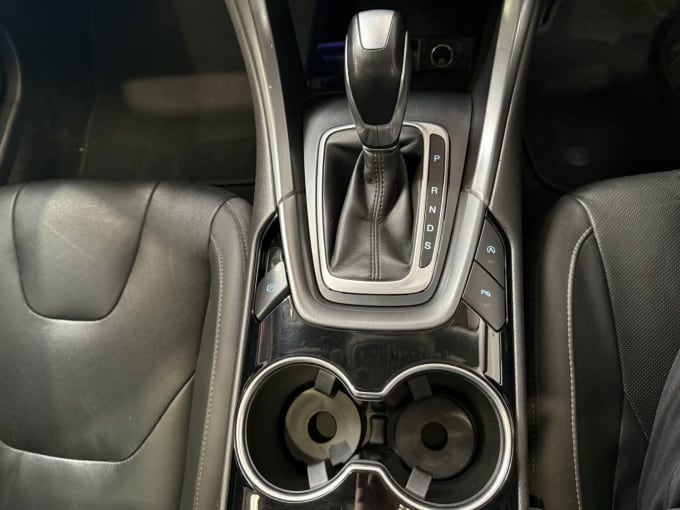 2016 Ford Mondeo