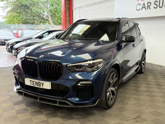 2025 BMW X5