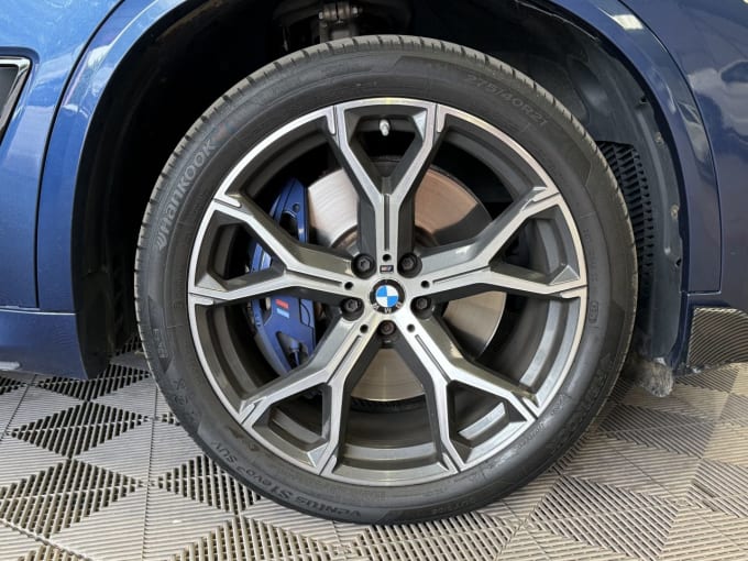 2025 BMW X5