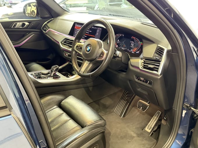 2025 BMW X5