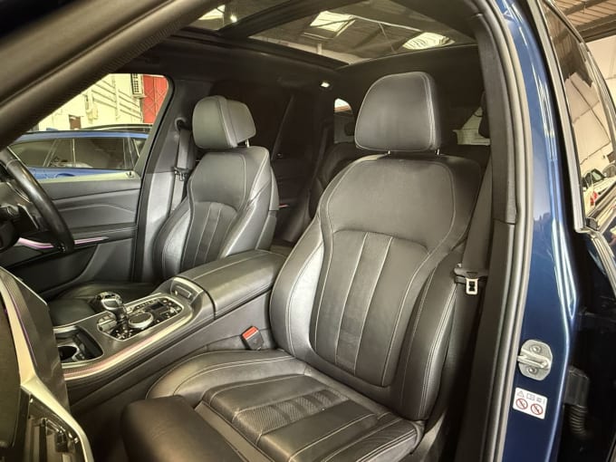 2025 BMW X5