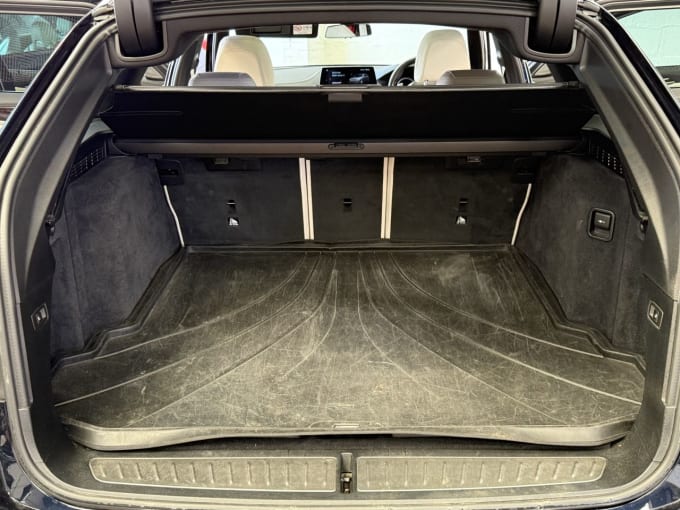 2025 BMW 5 Series