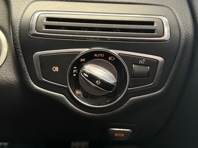 2025 Mercedes-benz C-class