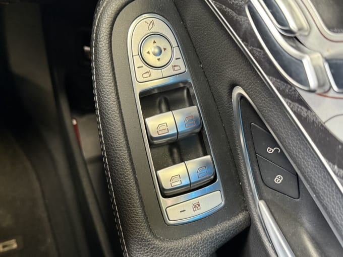 2025 Mercedes-benz C-class