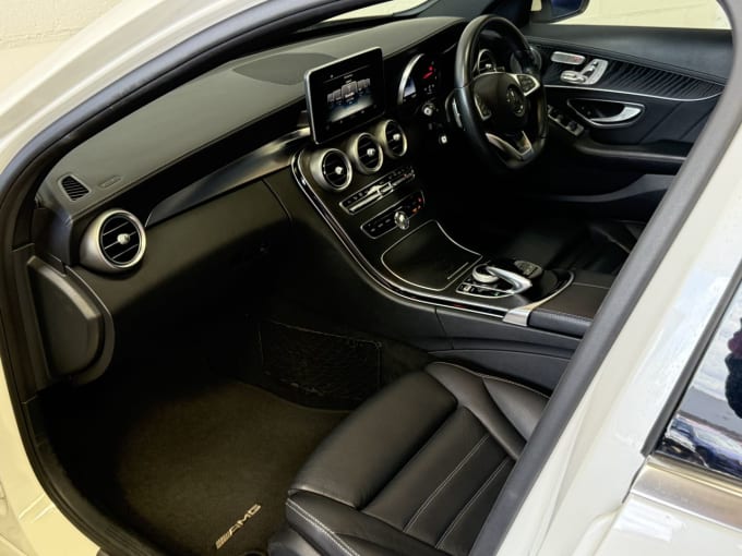 2025 Mercedes-benz C-class