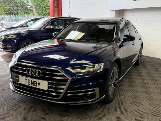 2025 Audi A8