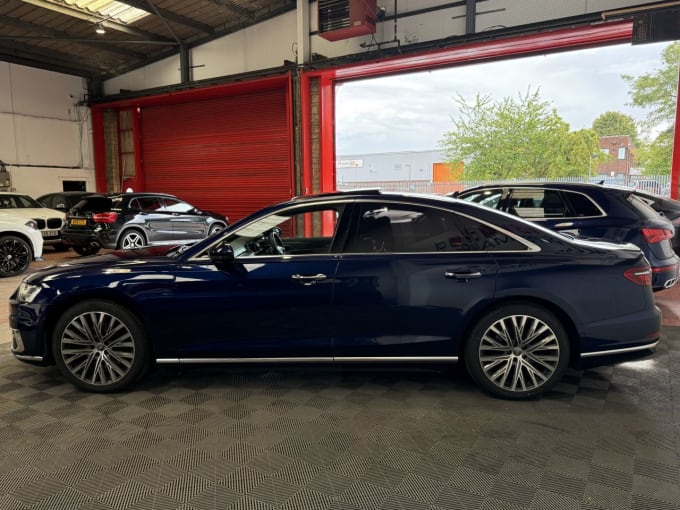 2025 Audi A8