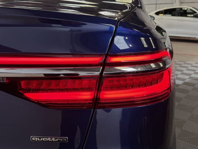 2025 Audi A8