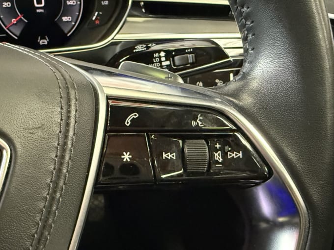 2025 Audi A8