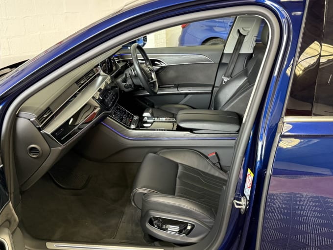 2025 Audi A8