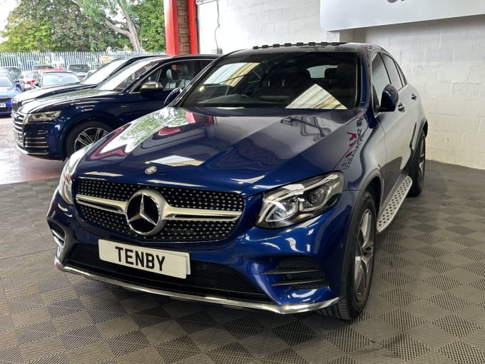 2025 Mercedes-benz Glc