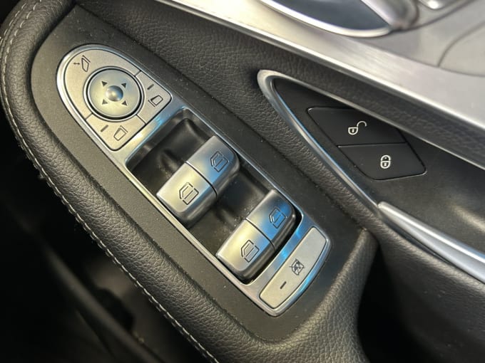 2025 Mercedes-benz Glc