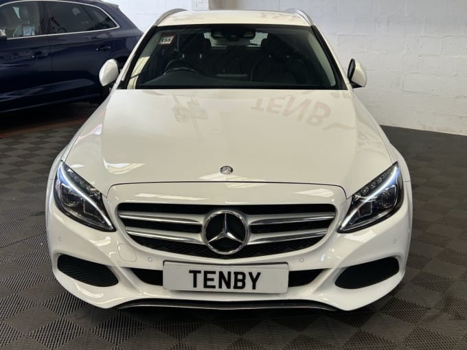 2025 Mercedes-benz C-class