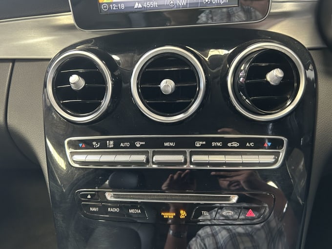 2025 Mercedes-benz C-class