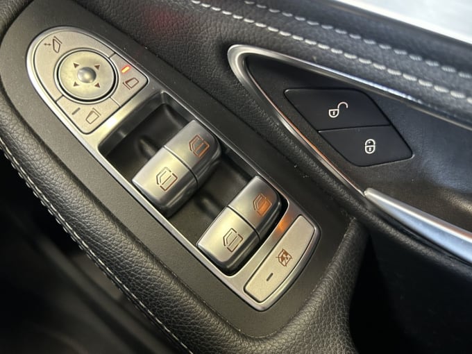 2025 Mercedes-benz C-class