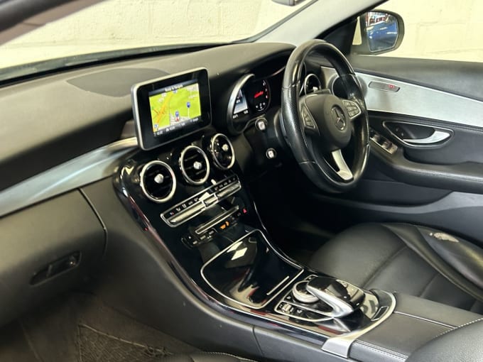 2025 Mercedes-benz C-class