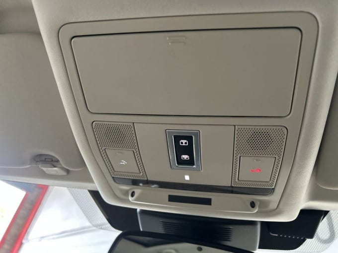 2025 Land Rover Discovery Sport