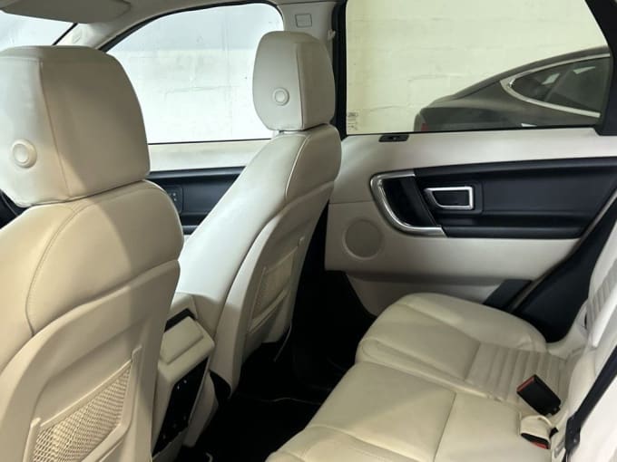 2025 Land Rover Discovery Sport