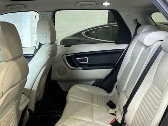 2025 Land Rover Discovery Sport