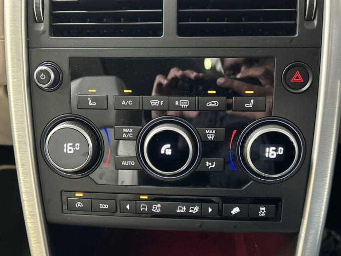 2025 Land Rover Discovery Sport