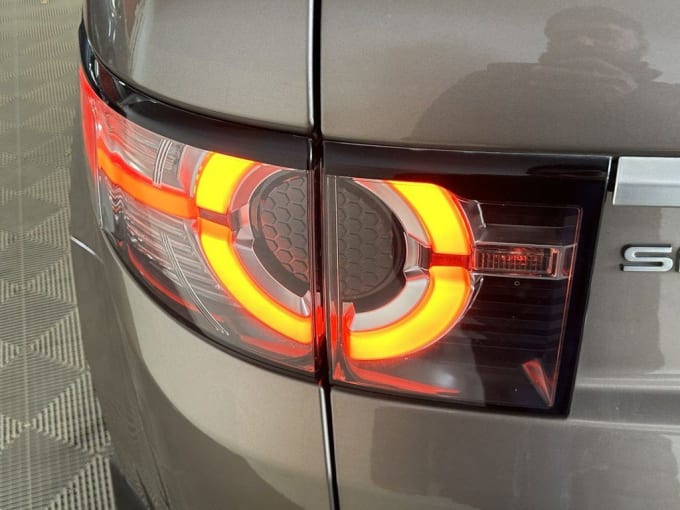 2025 Land Rover Discovery Sport