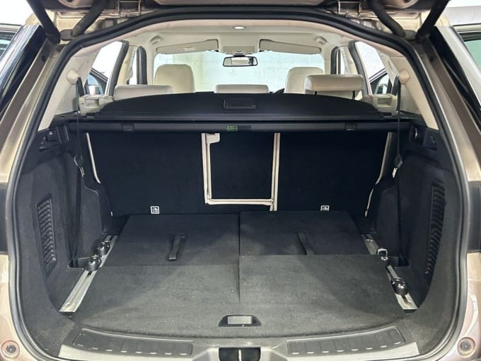 2025 Land Rover Discovery Sport