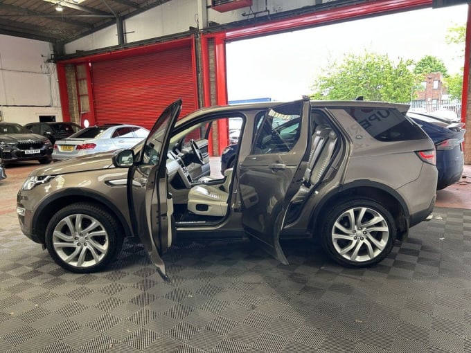 2025 Land Rover Discovery Sport