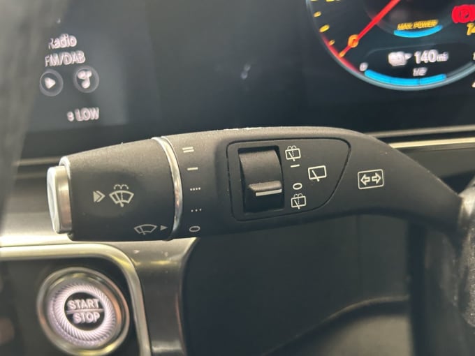 2025 Mercedes-benz Eqc