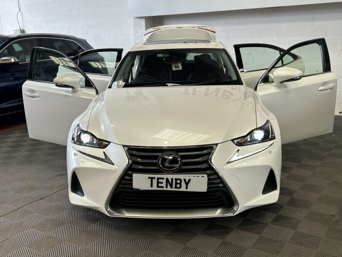 2025 Lexus Is