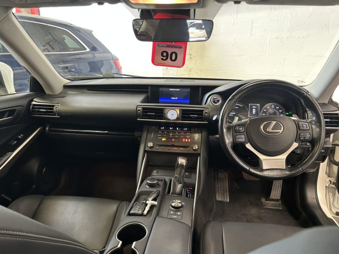 2025 Lexus Is