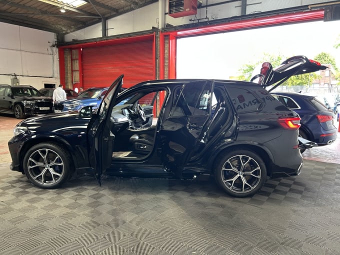 2025 BMW X5