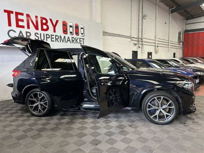 2025 BMW X5