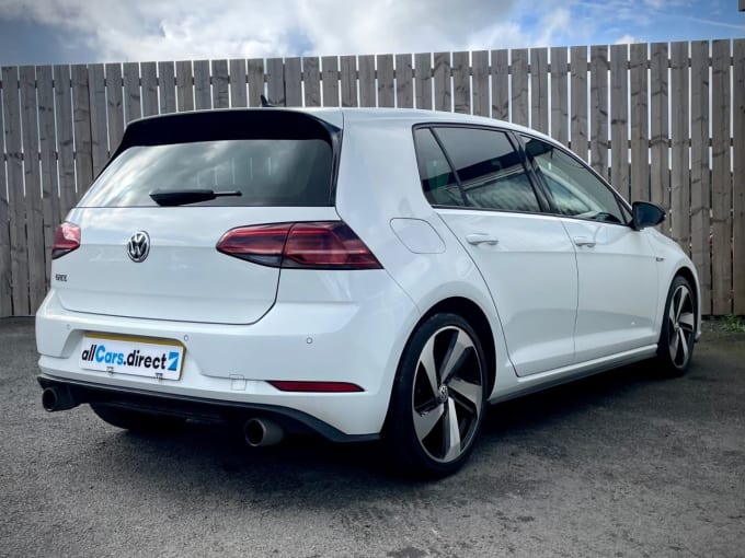 2024 Volkswagen Golf