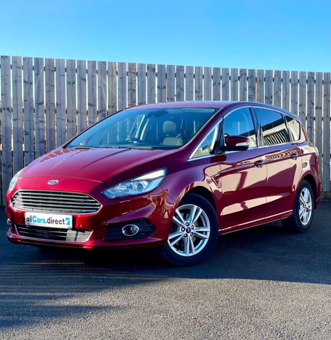 2025 Ford S-max