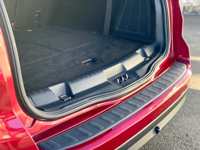 2025 Ford S-max