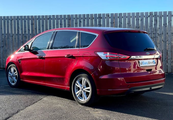 2025 Ford S-max
